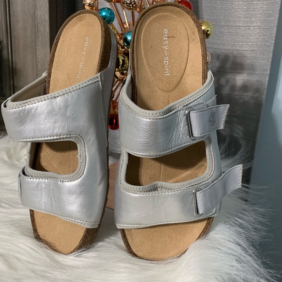 easy spirit peace sandal